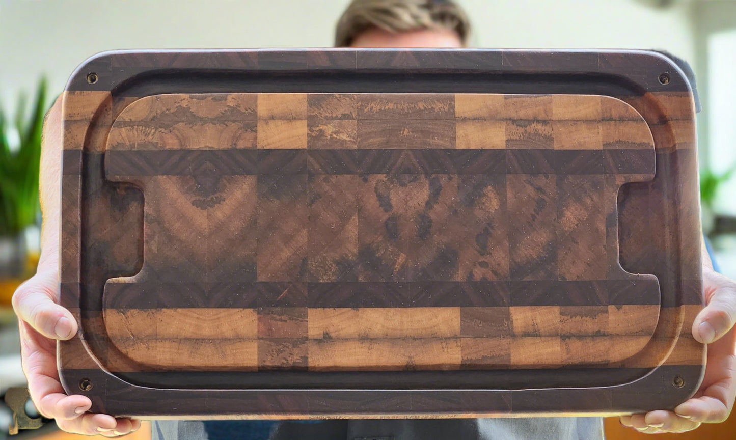 Cutting Board (with Juice Groove)